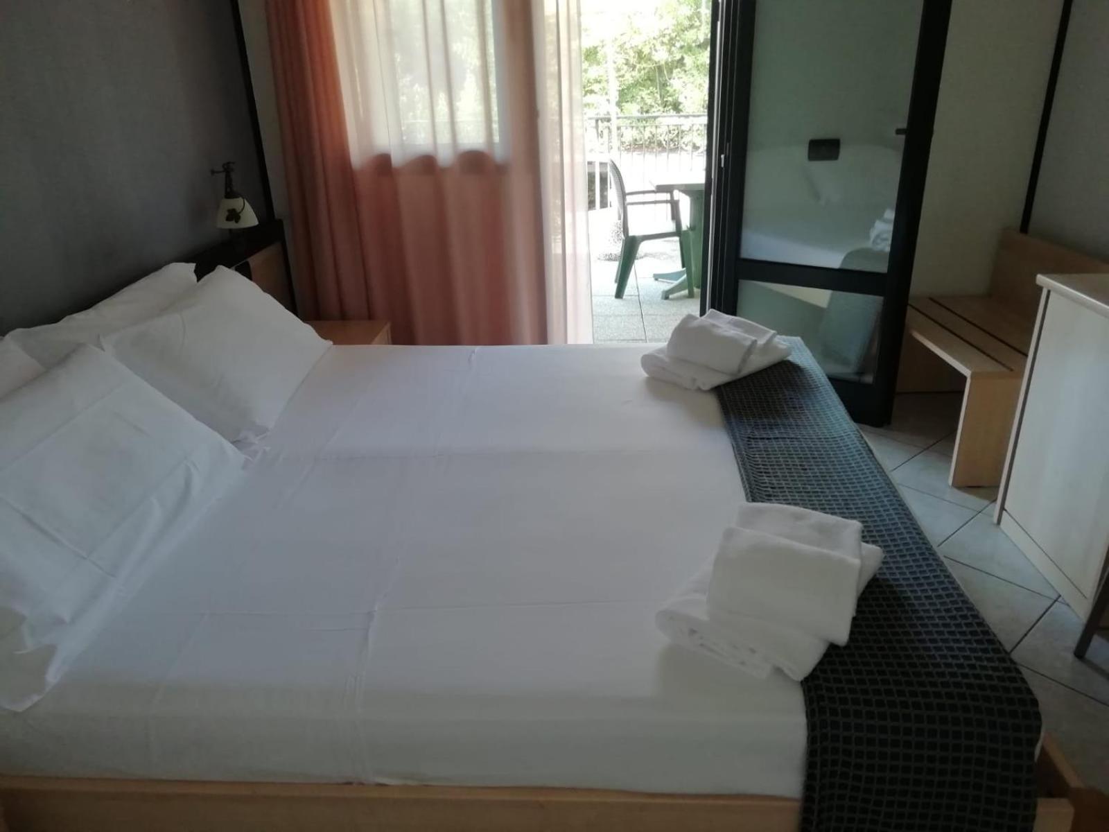 Hotel Gran Delta Rosolina Buitenkant foto
